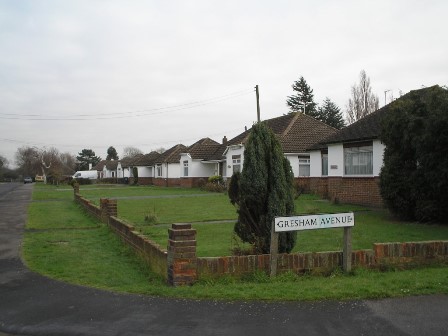 Hartley Kent: Larksfield, from Gresham Avenue junction to Woodland Avenue